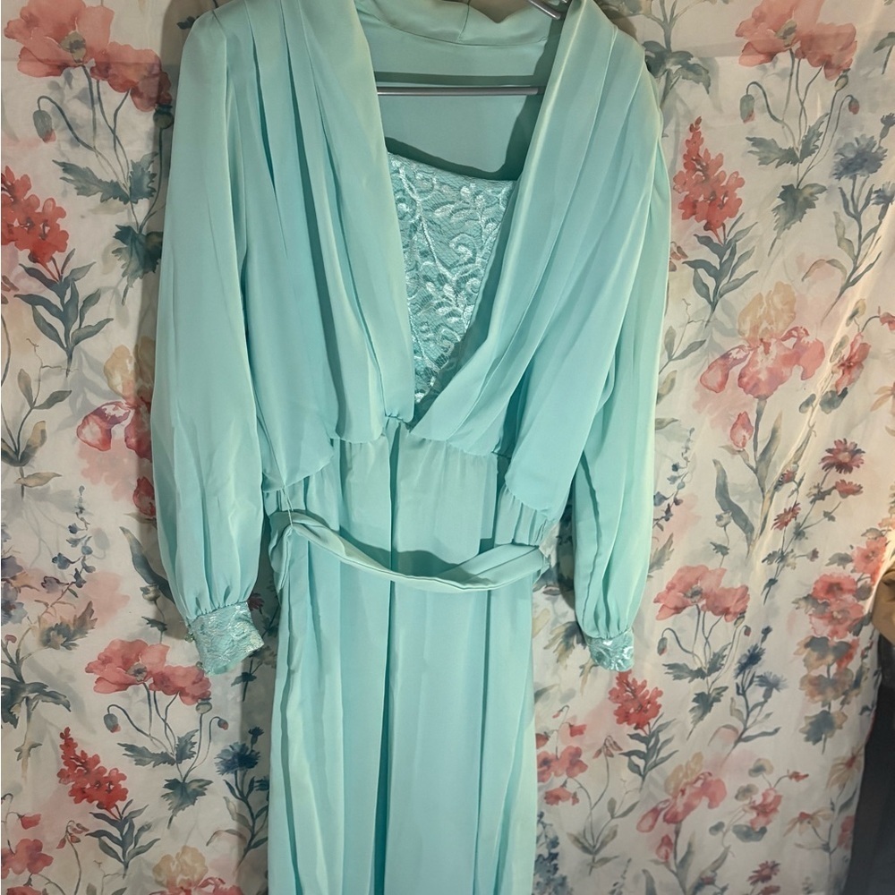 Vintage Elegant Blue Dress with Lace Details